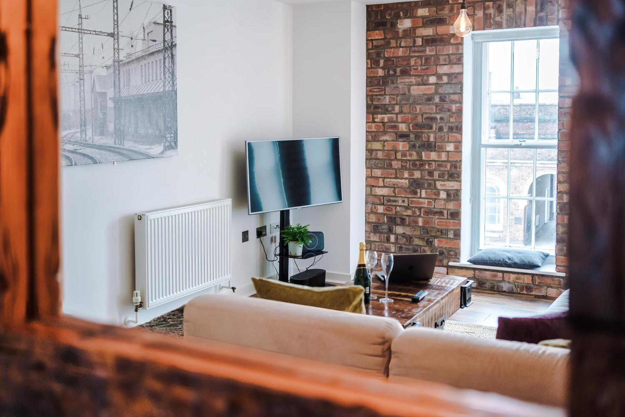 Apartment New! Stunning Centre 2-bed In By 53 Degrees - Ideal For Couples & Groups - Sleeps 4! *